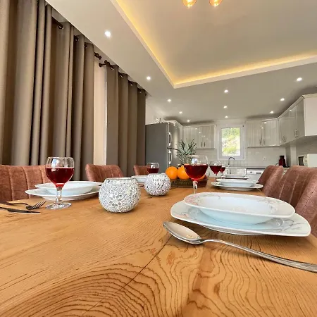 With Large Pool For 10 People In Kas, Kalkan - Awz 173 Kas
